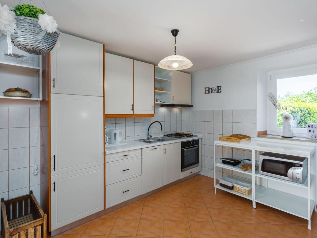 Holiday Home Villa Lucky By Interhome Brtonigla Eksteriør bilde